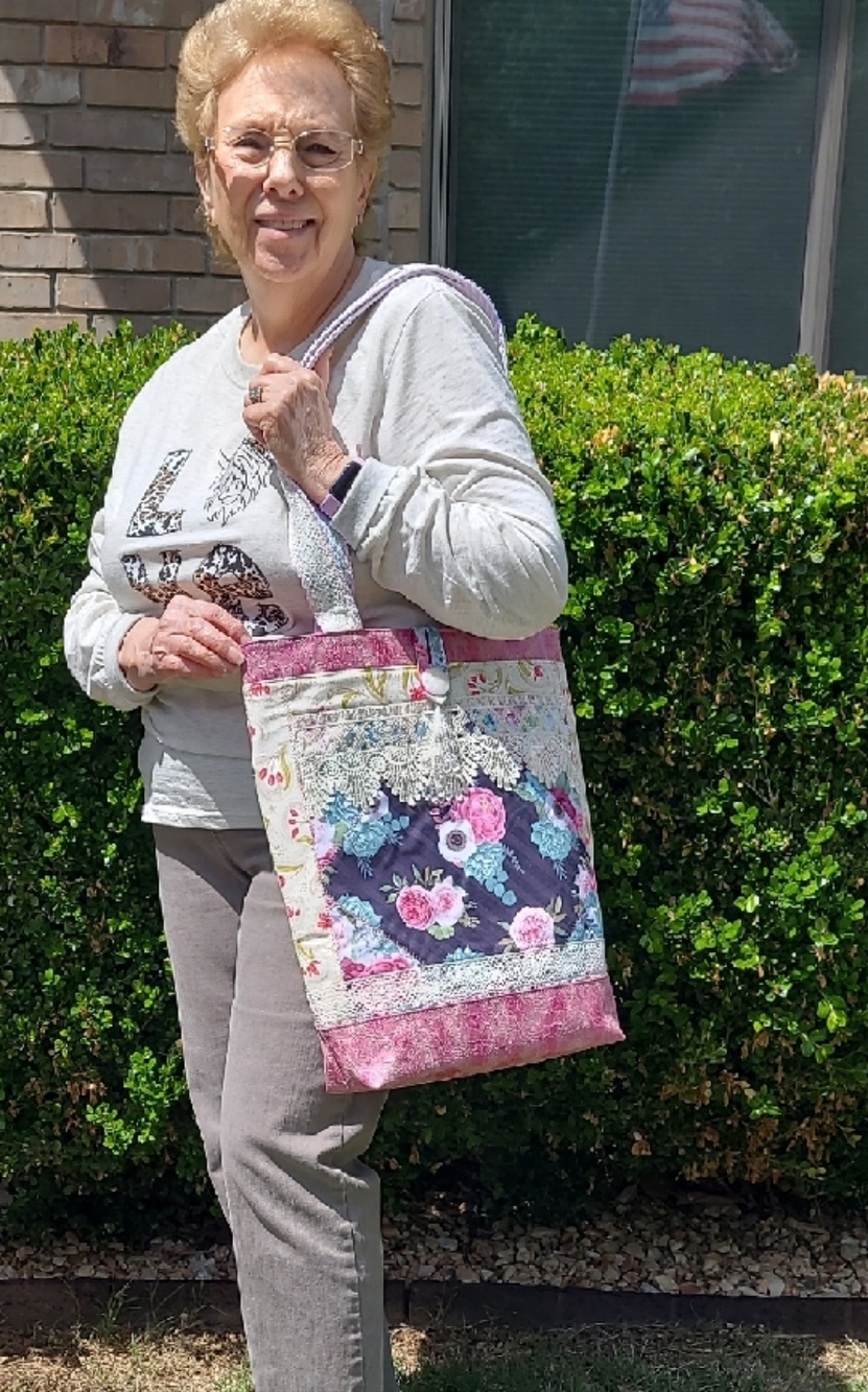 Handcrafted Artisan Made Quilted Shabby Chic Victorian Lace Tote And Small Bag - Picture 9 of 10